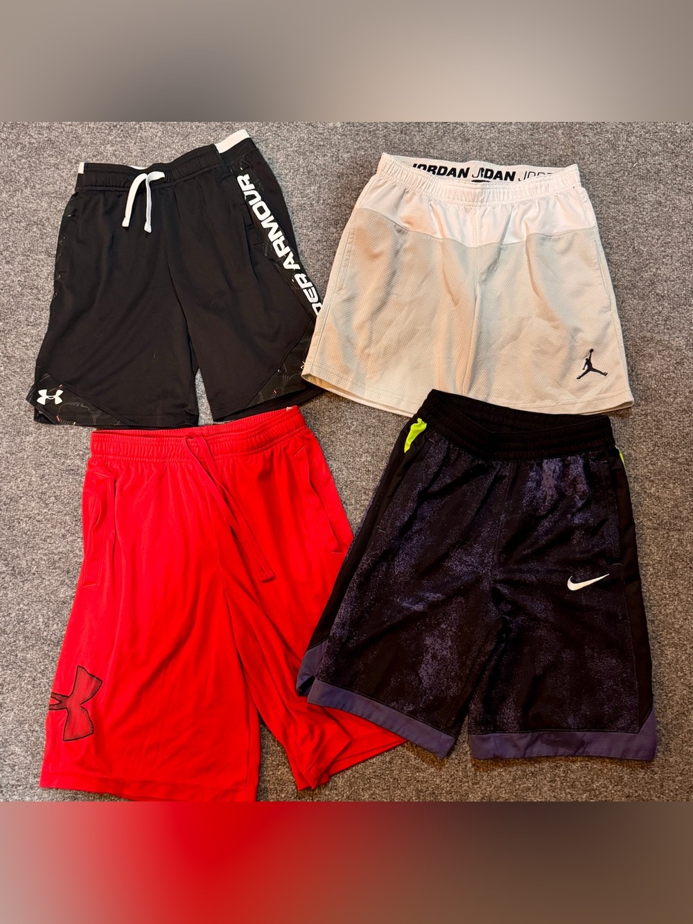 Teen Youth Sz L Men Sz S Lot Of 4 Shorts Nike Jordan UA  Summer Shorts Lot